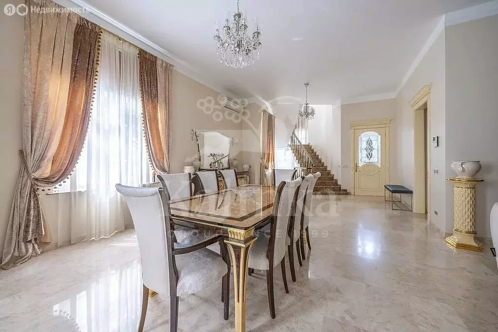 Дом в село Ильинское, КП Ильинка (350 м) - Фото 2