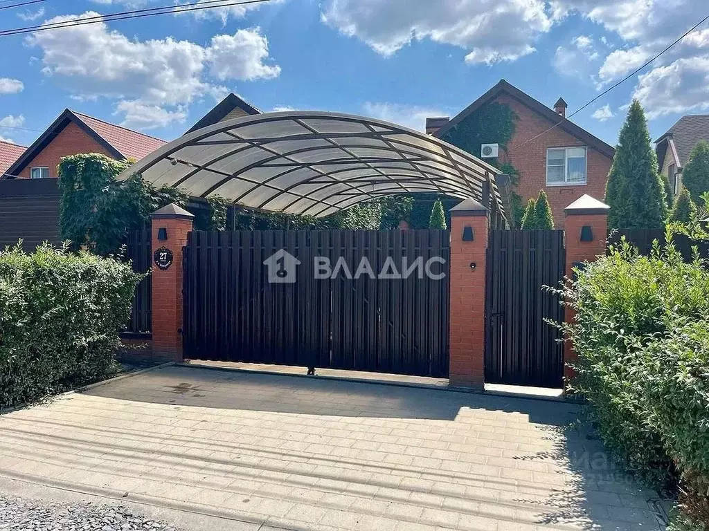 Дом в Ростовская область, Ростов-на-Дону 6-й Путеводный пер., 21А (125 ... - Фото 0
