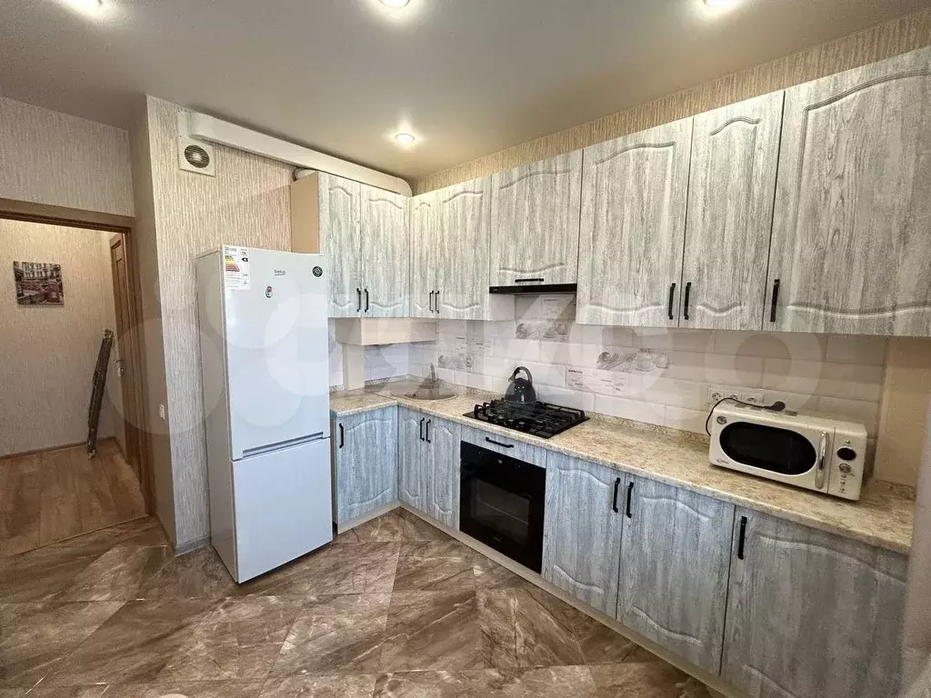 1-к. квартира, 32,1 м, 9/9 эт. - Фото 0