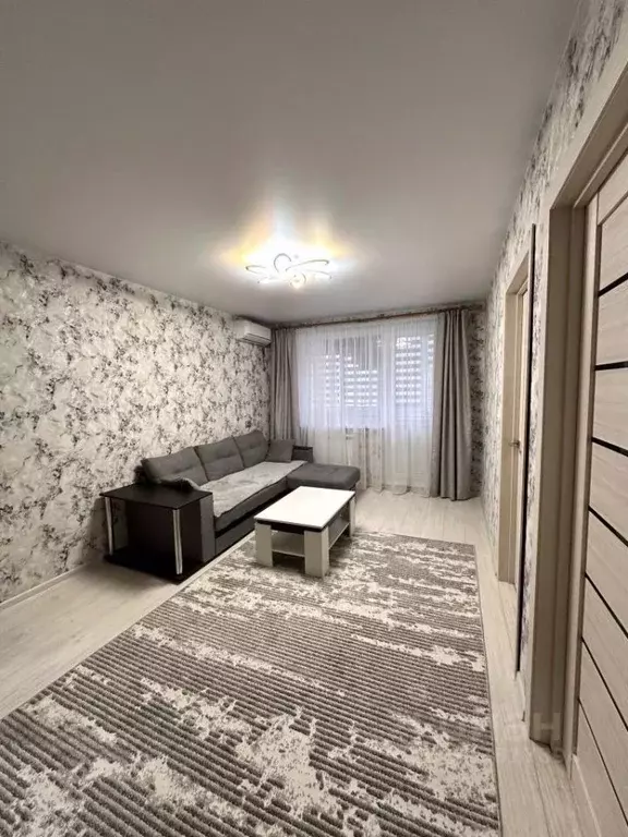 3-к кв. Нижегородская область, Нижний Новгород 6-й мкр, 25 (50.6 м) - Фото 1