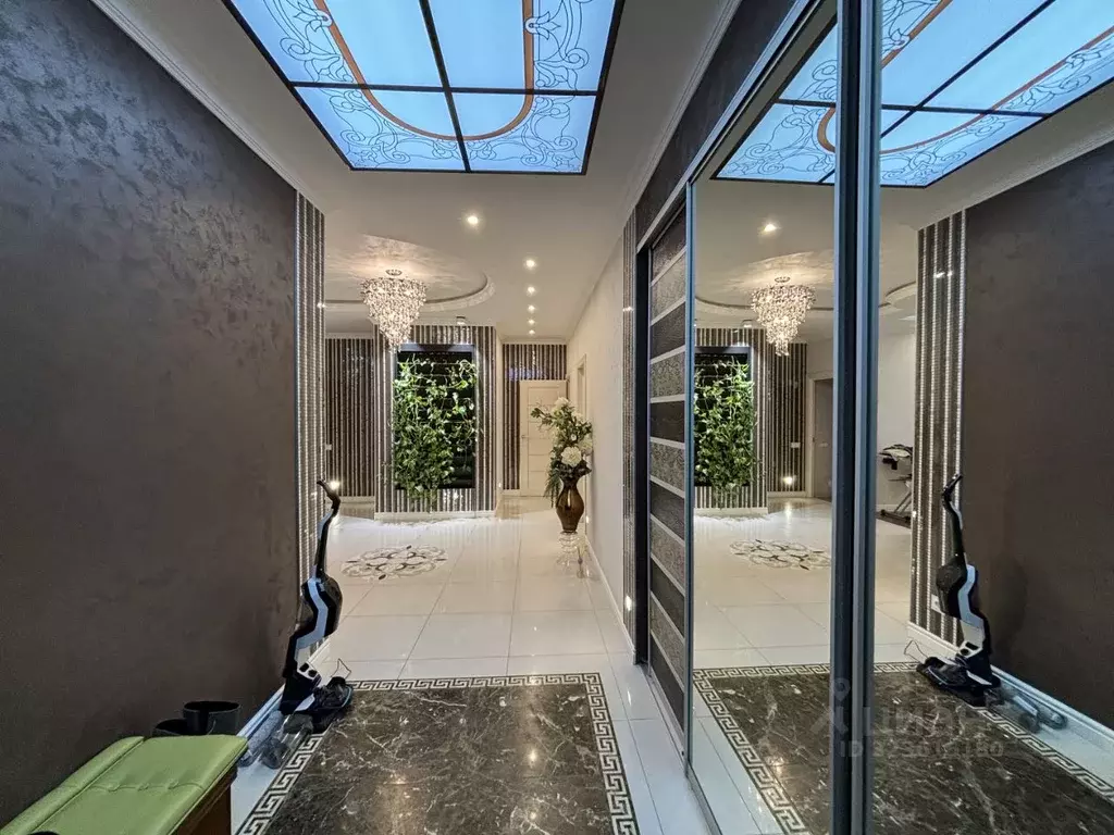 4-к кв. Пермский край, Пермь ул. Революции, 21Б (137.1 м) - Фото 1