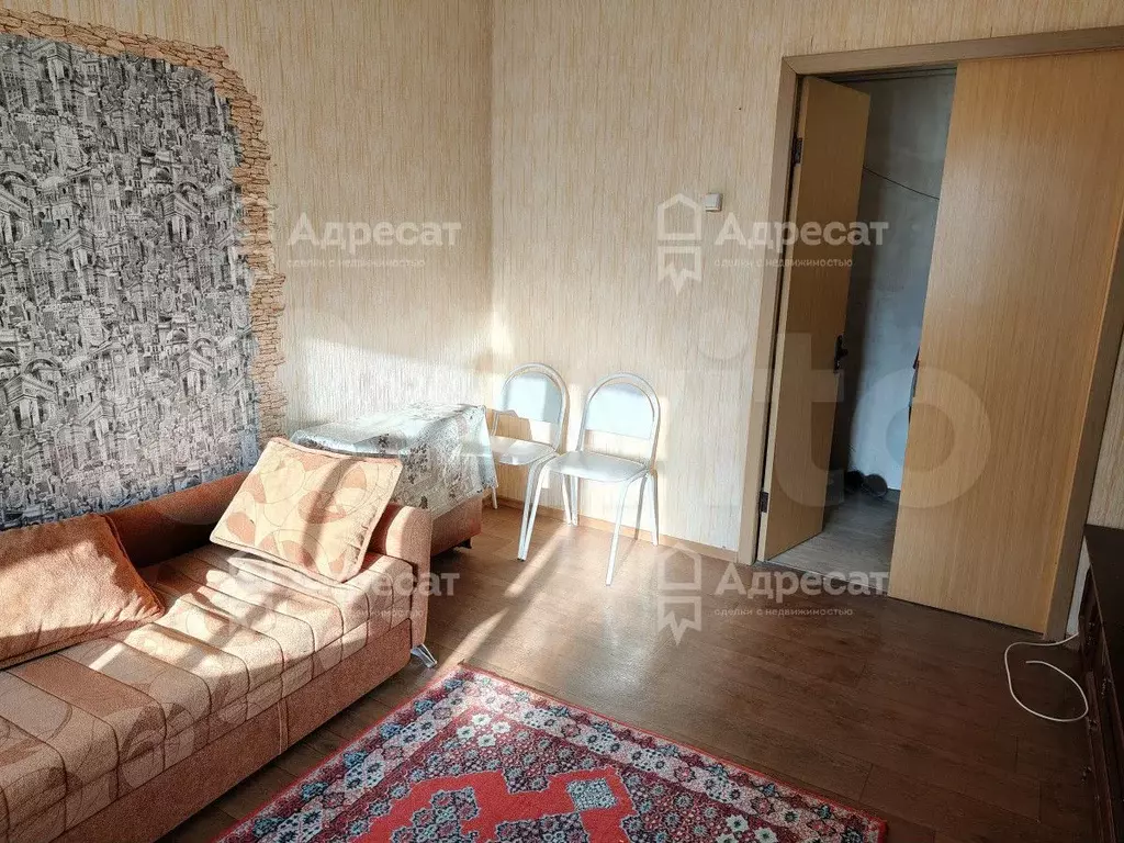 Комната 13 м в 4-к., 2/4 эт. - Фото 1