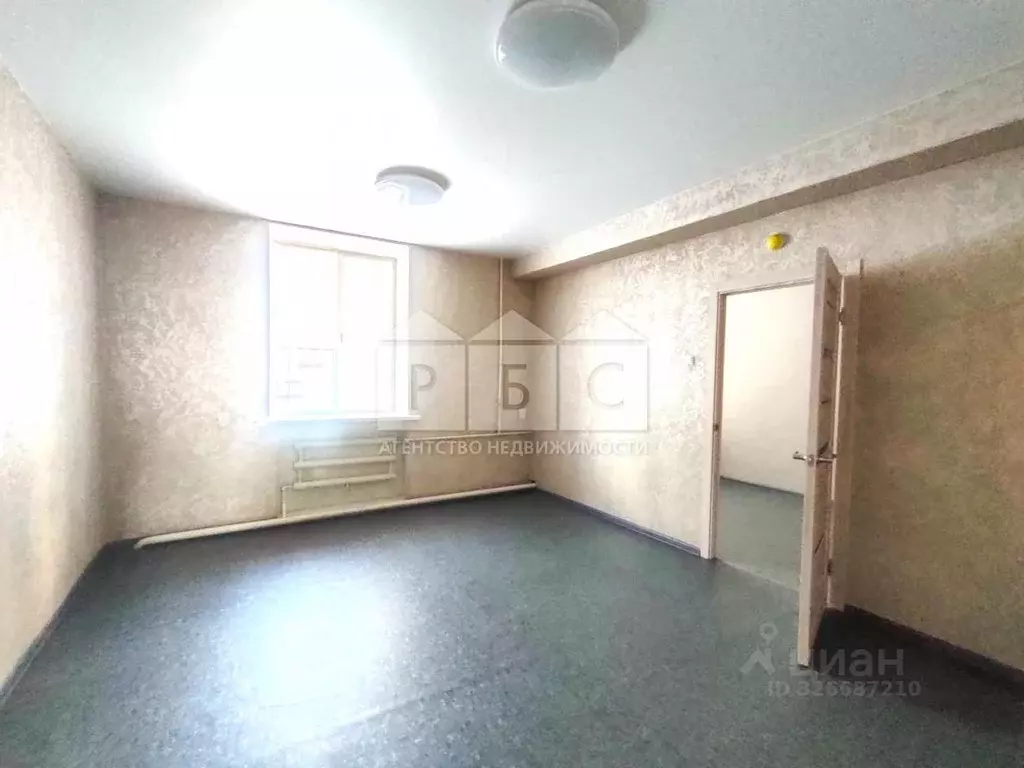 Помещение свободного назначения в Саратовская область, Саратов ул. ... - Фото 1