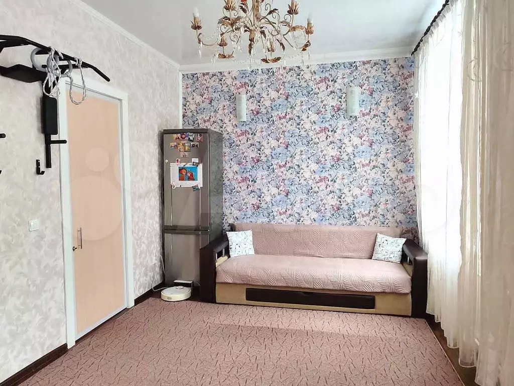 Комната 27 м в 4-к., 2/5 эт. - Фото 1