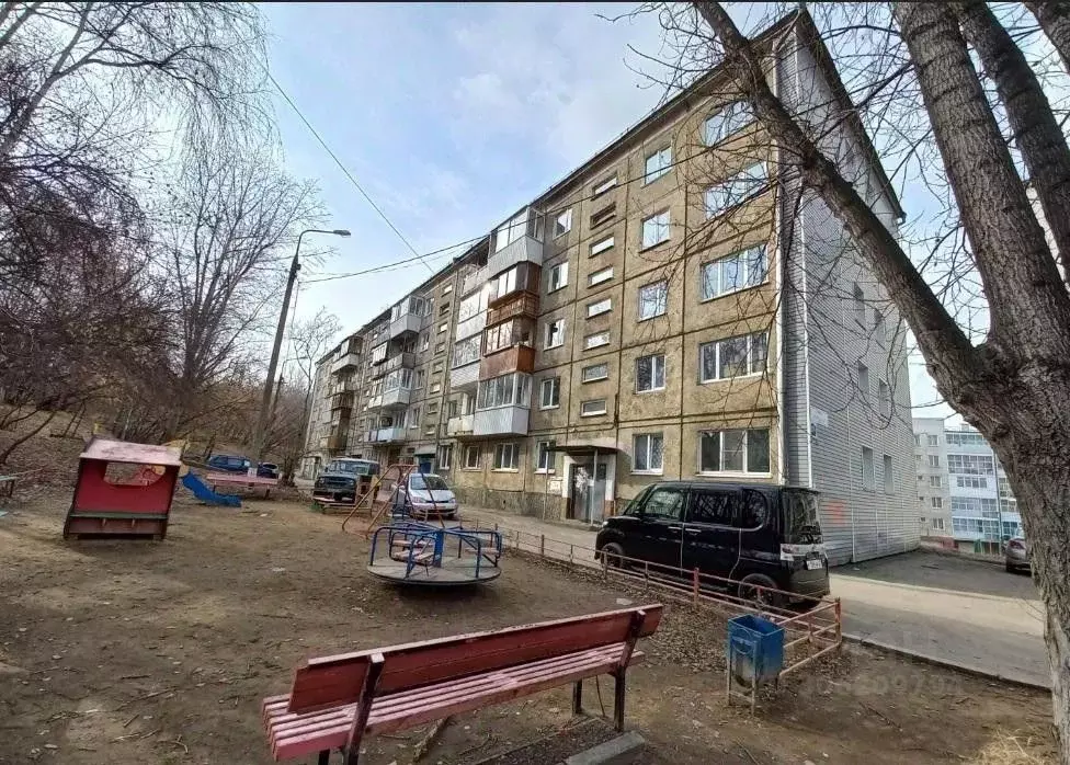 2-к кв. Иркутская область, Иркутск ул. Бородина, 51 (50.0 м) - Фото 0