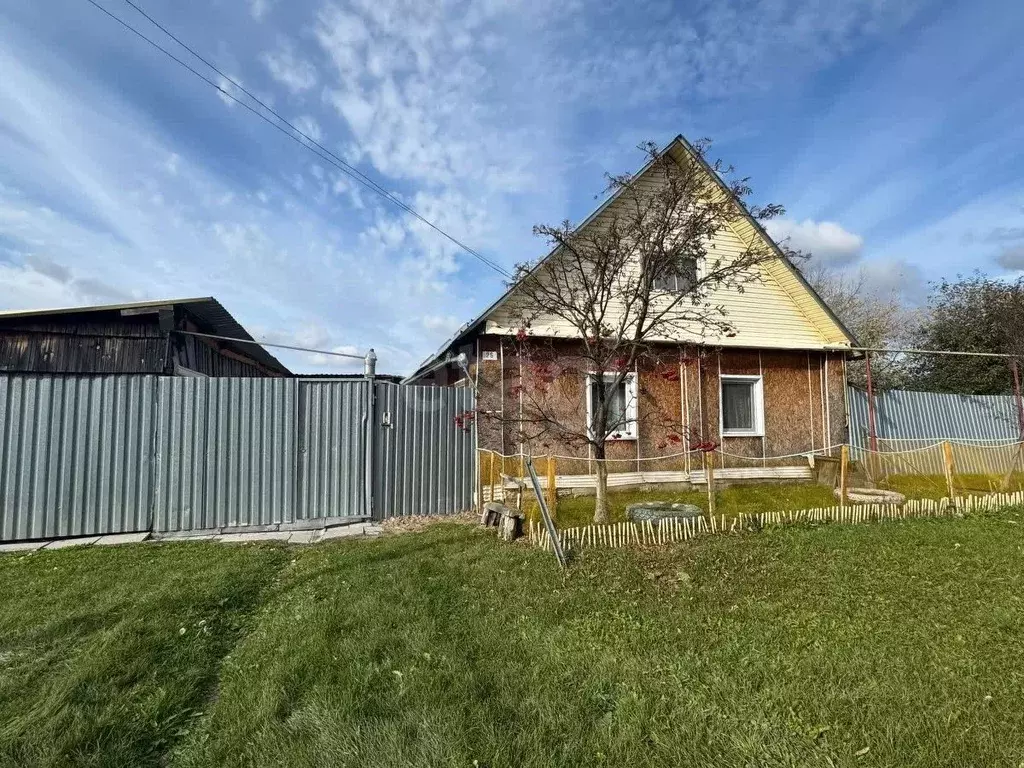 Дом в Курганская область, Шадринский муниципальный округ, с. Канаши ... - Фото 1