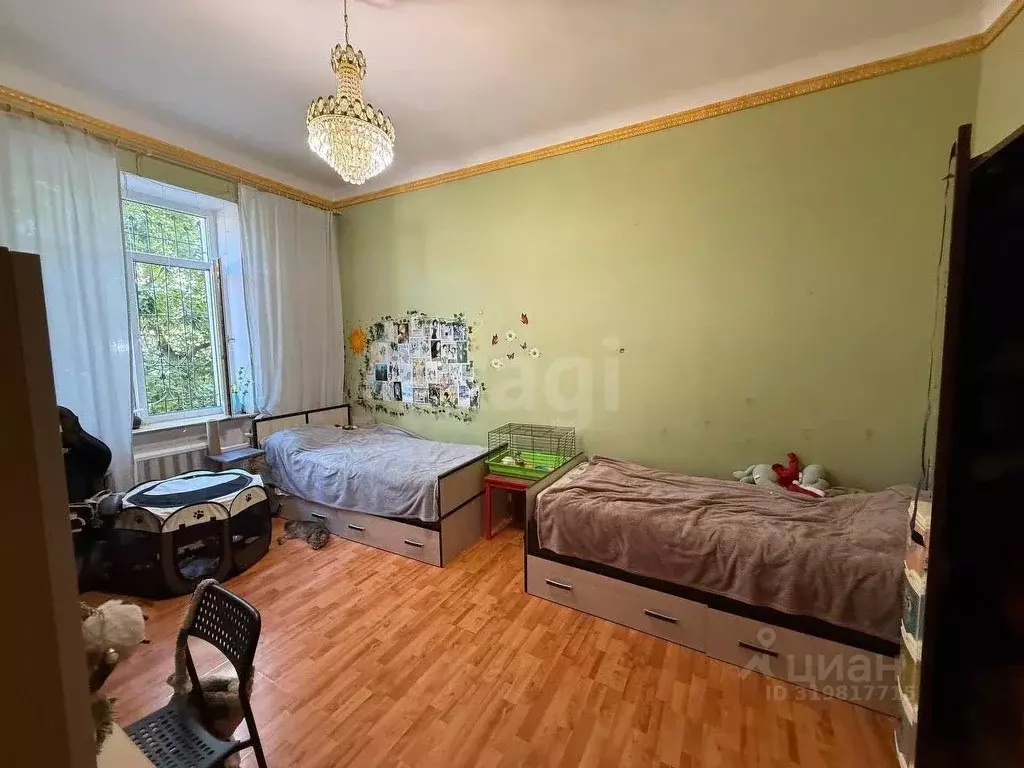 4-к кв. Крым, Феодосия ул. Советская, 19 (87.6 м) - Фото 0