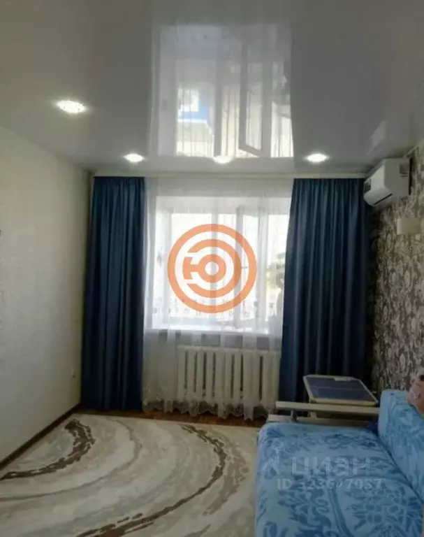 2-к кв. Тюменская область, Тюмень ул. 50 лет Октября, 63а (37.8 м) - Фото 1