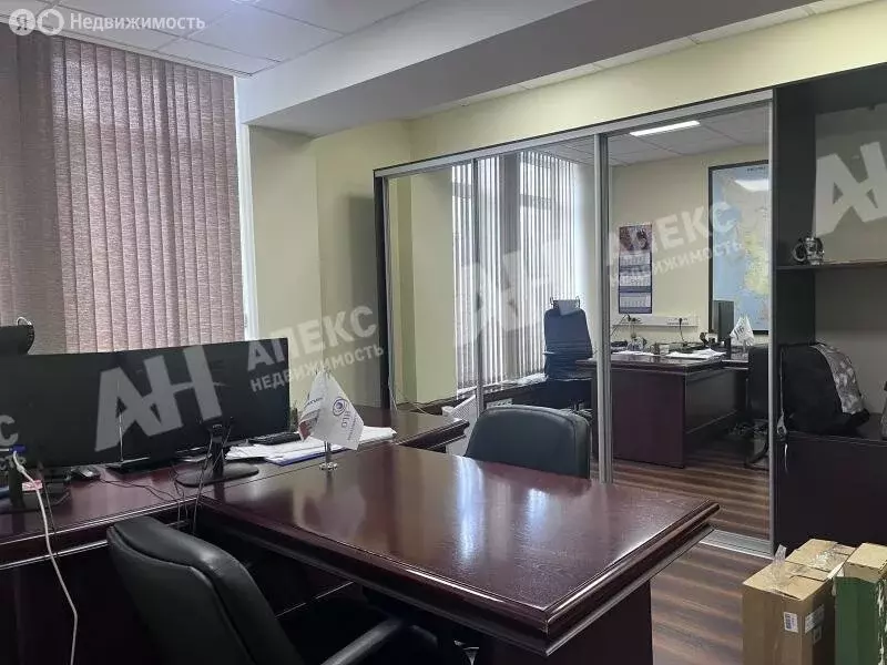Офис (256 м) - Фото 1
