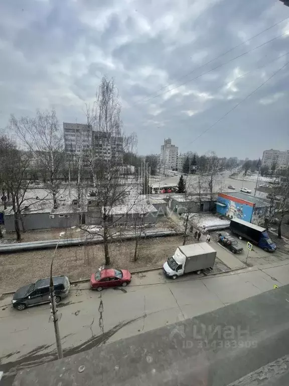 2-к кв. Владимирская область, Владимир просп. Строителей, 46 (42.0 м) - Фото 0