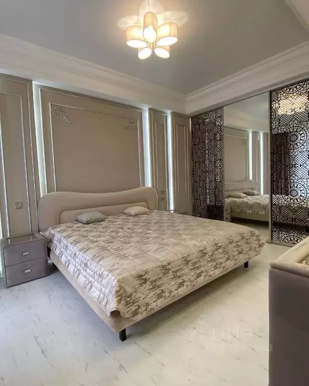 2-к кв. Иркутская область, Иркутск ул. Александра Невского, 23 (90.0 ... - Фото 0
