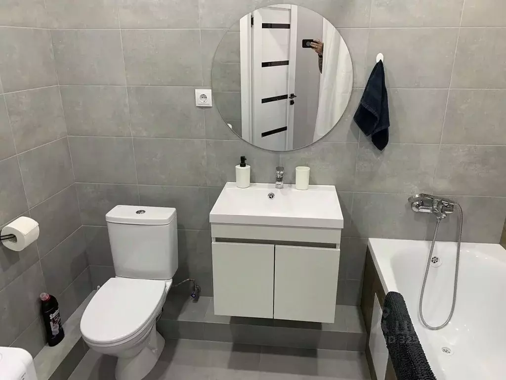 2-к кв. Крым, Симферополь просп. Александра Суворова, 15к11 (50.0 м) - Фото 2