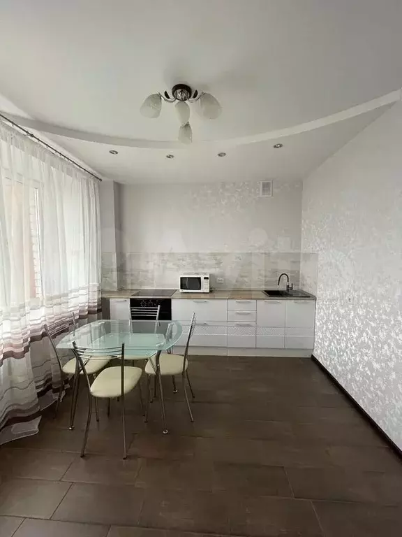 1-к. квартира, 40 м, 7/10 эт. - Фото 0