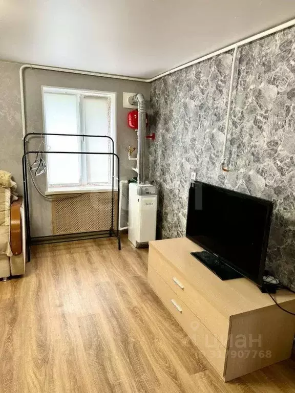 1-к кв. Белгородская область, Валуйки ул. Свердлова, 28 (30.7 м) - Фото 0