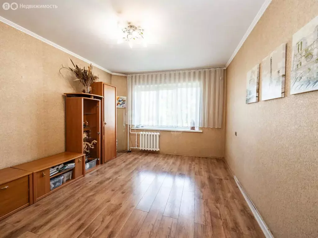 3-комнатная квартира: Новосибирск, Калининский район, микрорайон ... - Фото 0
