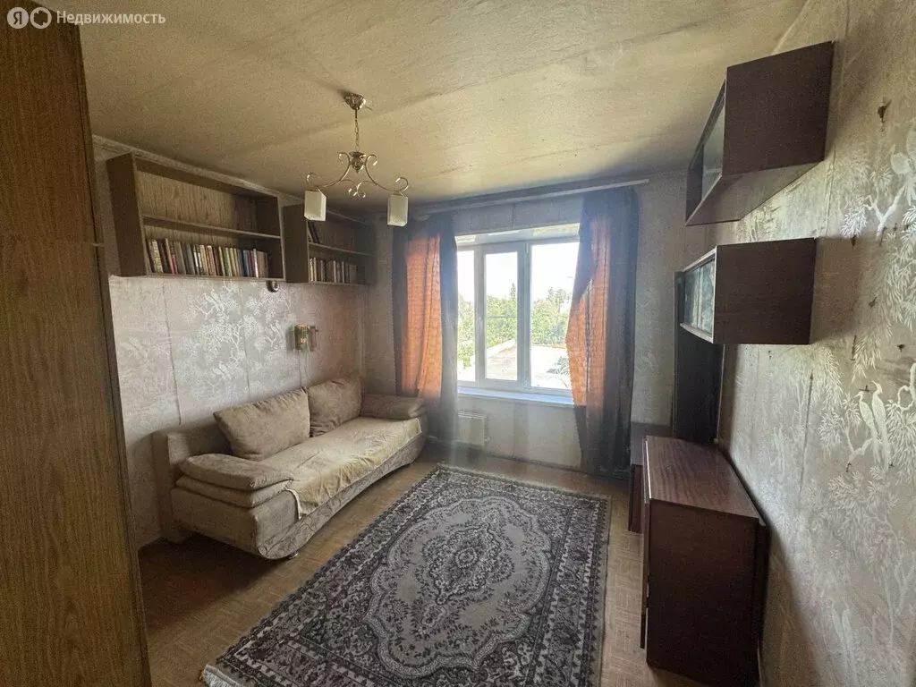 4-комнатная квартира: Волгодонск, проспект Курчатова, 5 (63.8 м) - Фото 0