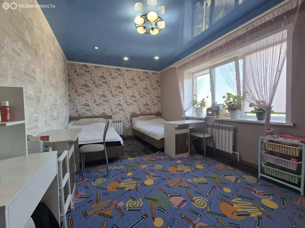2-комнатная квартира: Бузулук, Ленинградская улица, 23Б (56.8 м) - Фото 1