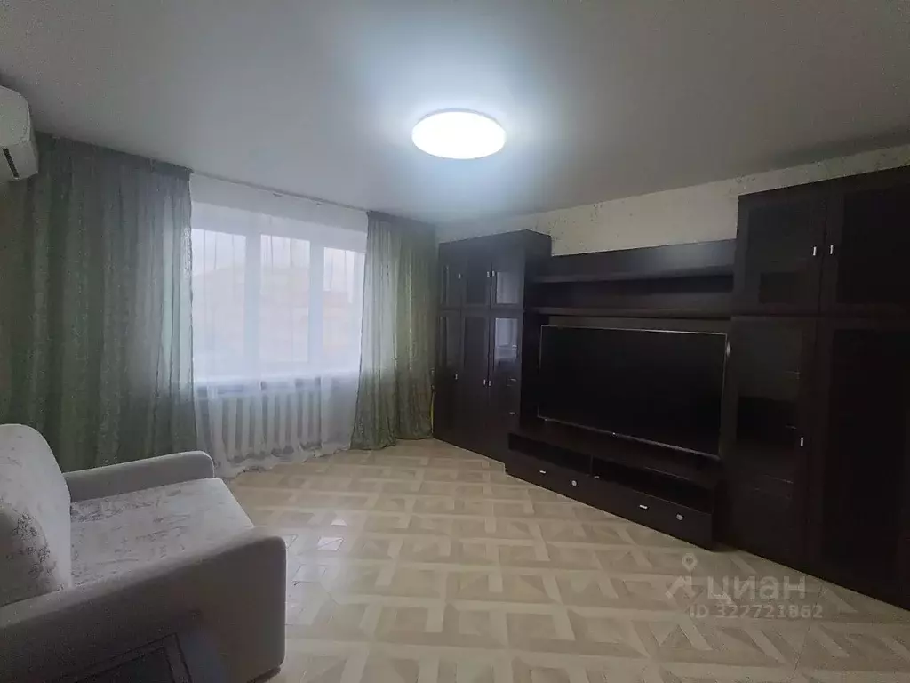 3-к кв. Челябинская область, Челябинск ул. Дзержинского, 104 (61.0 м) - Фото 1