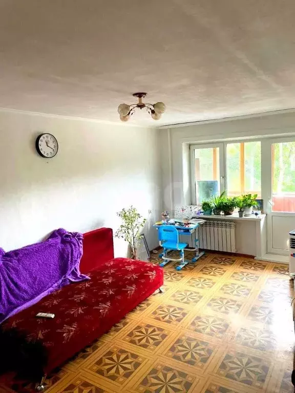 3-к кв. Сахалинская область, Южно-Сахалинск Амурская ул., 94 (58.0 м) - Фото 1