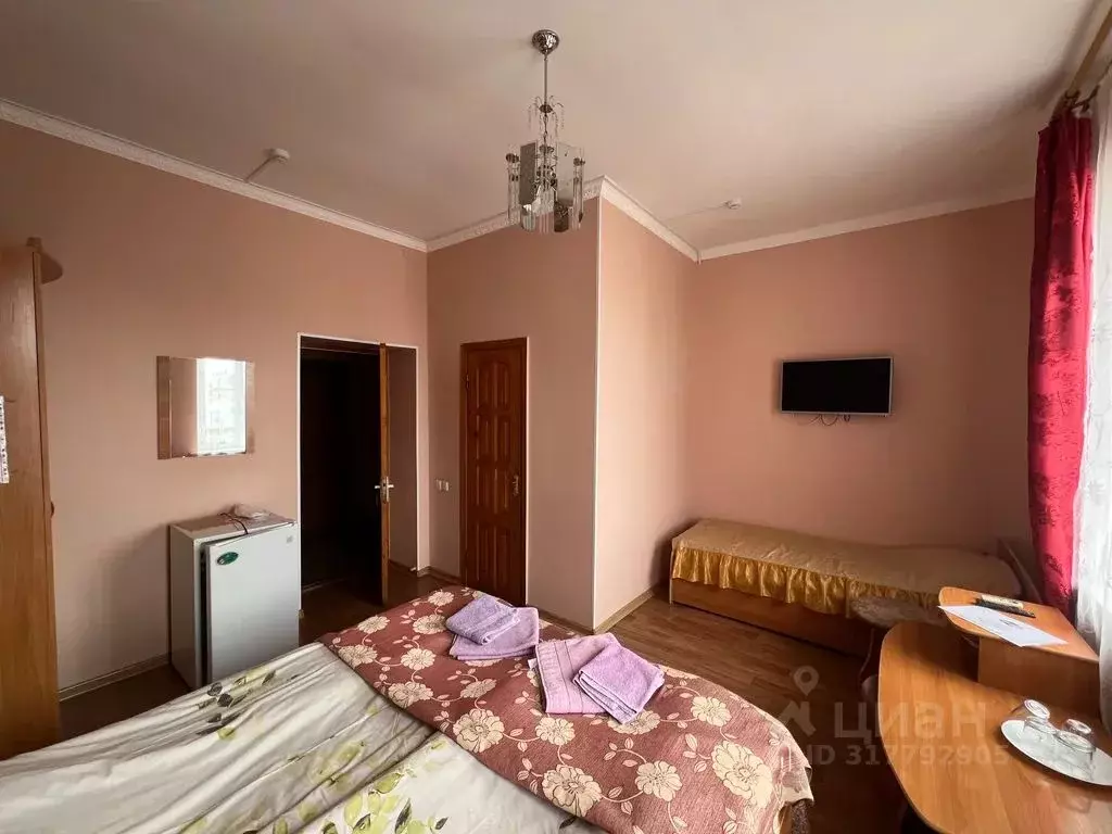 Комната Крым, Евпатория ул. Имени Володи Дубинина, 19А - Фото 1