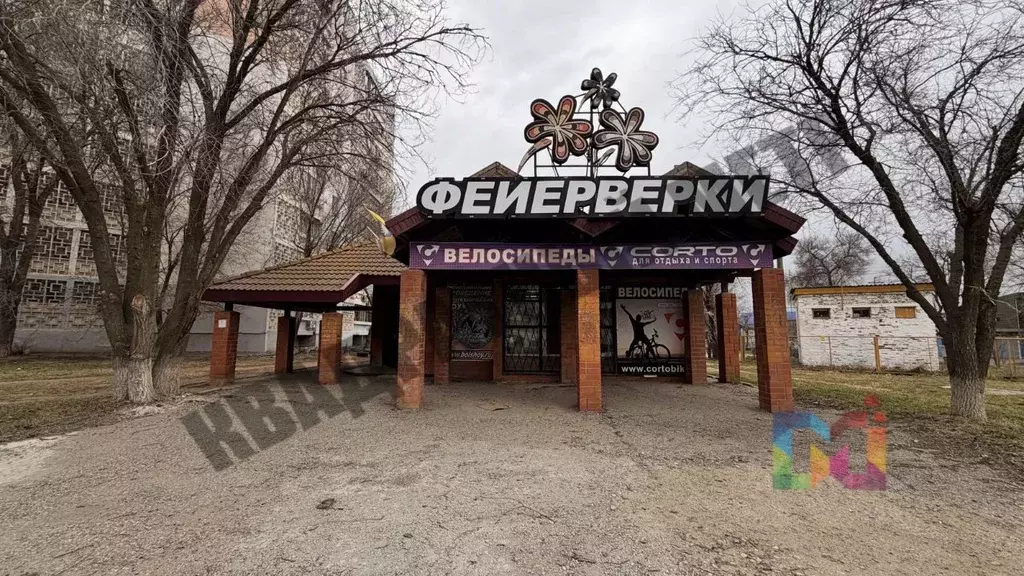 Торговая площадь в Калмыкия, Элиста 1-й мкр, 46 (81 м) - Фото 1