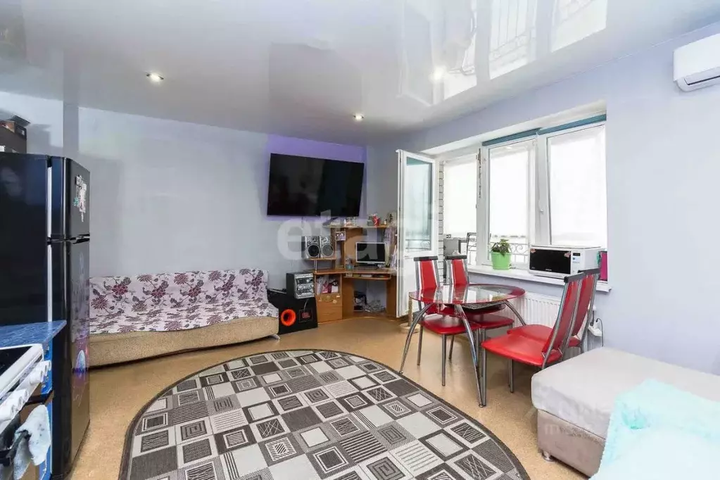 Студия Тюменская область, Тюмень Кремлевская ул., 112к1 (28.5 м) - Фото 1