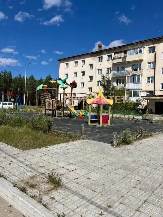 3-к кв. Саха (Якутия), Якутск Мерзлотная ул., 29 (68.1 м) - Фото 1