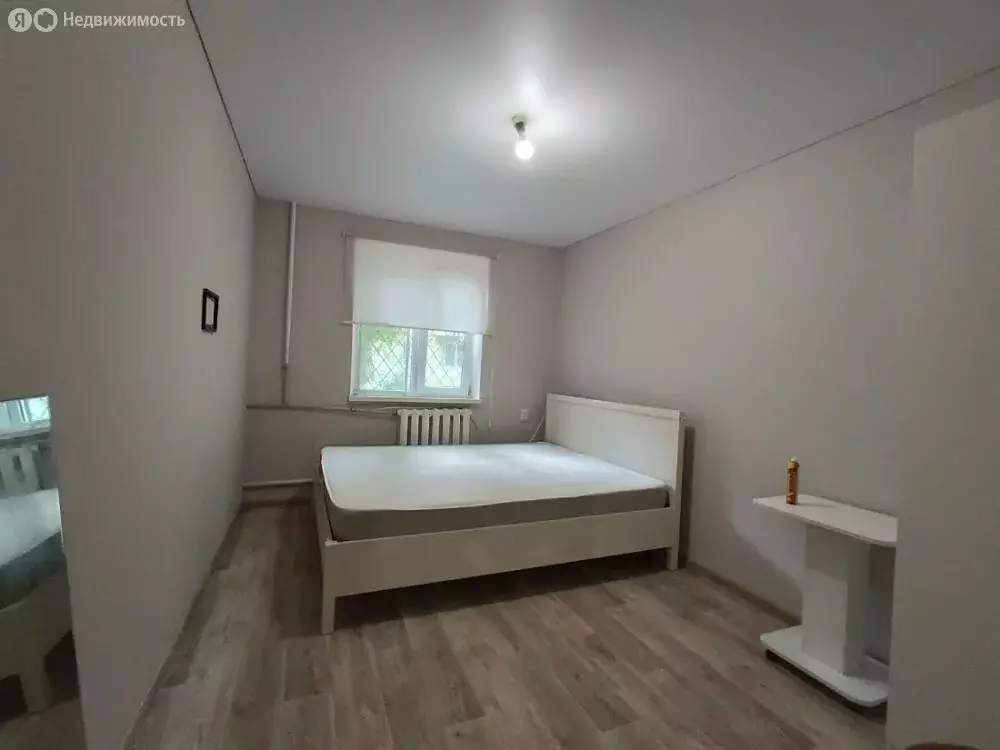 2-комнатная квартира: Горячеводский, улица Захарова, 4 (32 м) - Фото 1