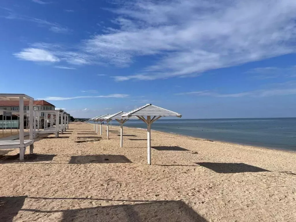 Участок в Краснодарский край, Темрюкский район, Голубицкое с/пос, ... - Фото 1