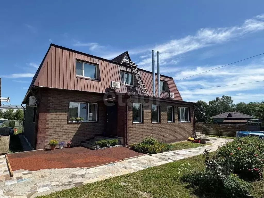 Дом в Амурская область, Свободный ул. 40 лет Октября, 57 (247 м) - Фото 0