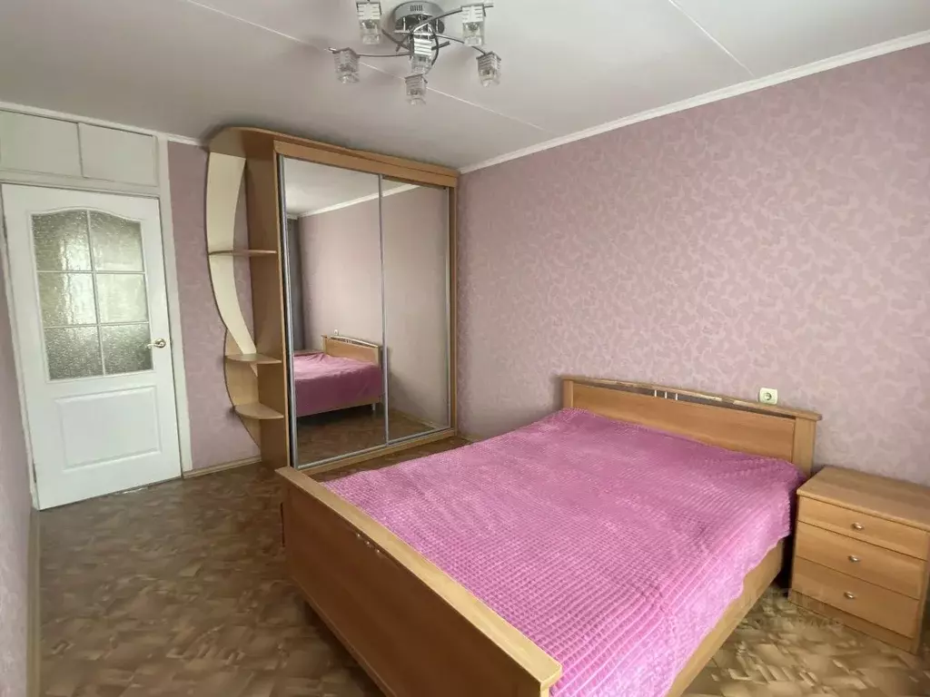 3-к кв. Татарстан, Казань ул. Кул Гали, 1 (65.9 м) - Фото 0