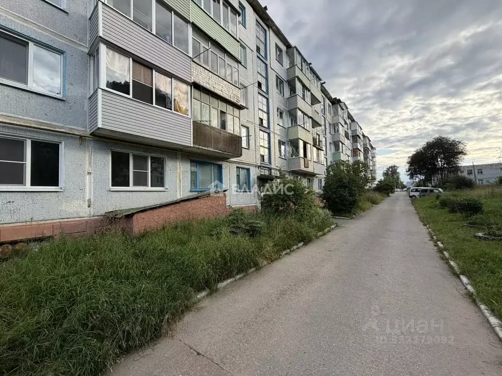 3-к кв. Калужская область, Дзержинский муниципальный округ, с. Льва ... - Фото 1