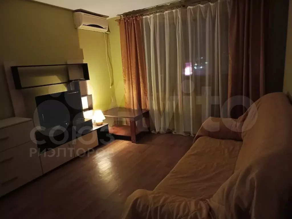 1-к. квартира, 33 м, 6/9 эт. - Фото 0