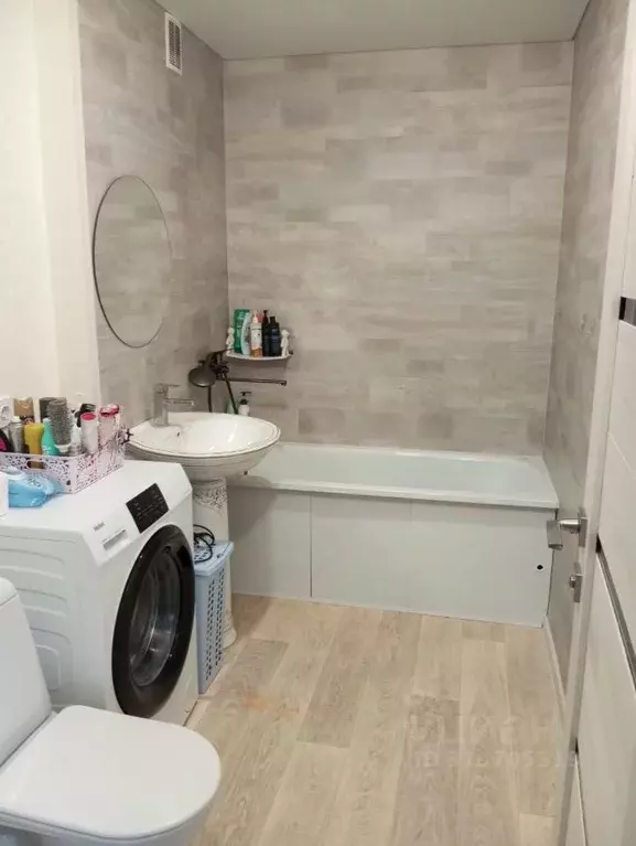 Свободной планировки кв. Башкортостан, Уфа ул. имени Фронтовых Бригад, ... - Фото 1
