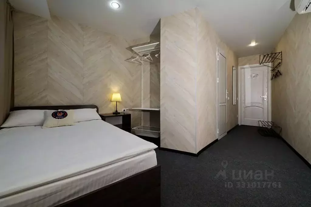 Комната Кемеровская область, Новокузнецк просп. Строителей, 82А - Фото 1