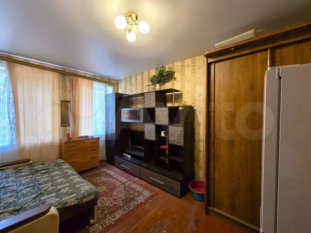 Комната 16 м в 3-к., 2/2 эт. - Фото 1