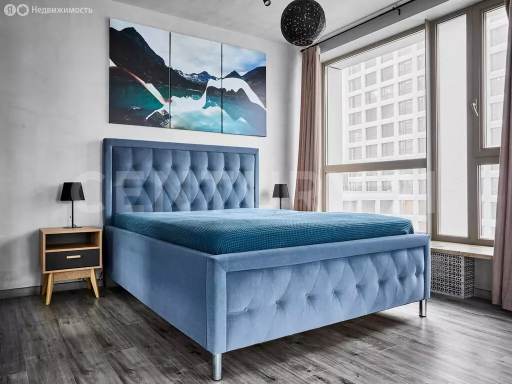 Квартира-студия: Санкт-Петербург, улица Челюскина, 8 (95 м) - Фото 1