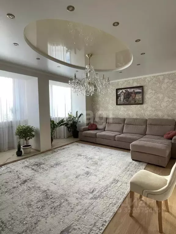 4-к кв. Ханты-Мансийский АО, Сургут Университетская ул., 29 (82.0 м) - Фото 1