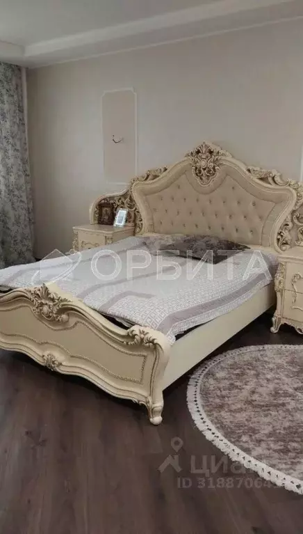 2-к кв. Тюменская область, Тюмень Ирбитская ул., 6 (88.0 м) - Фото 0