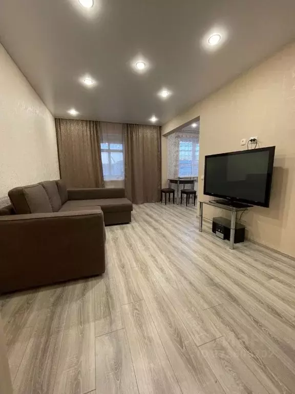 2-к кв. Коми, Воркута ул. Ленина, 56 (54.0 м) - Фото 1