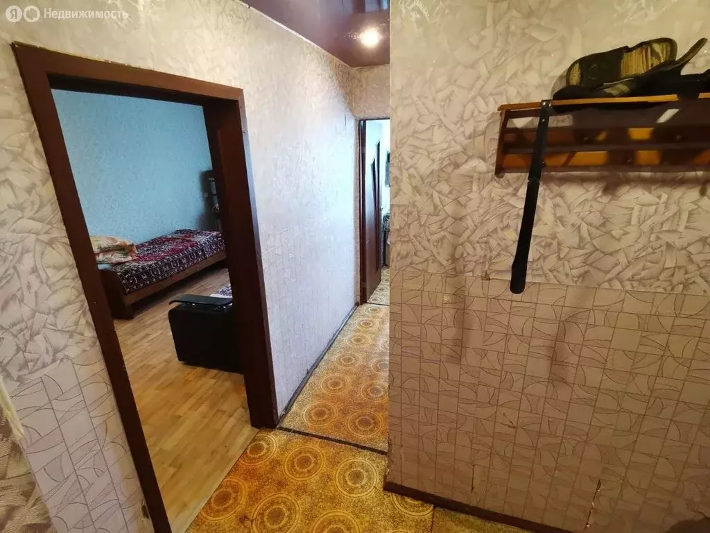 1-комнатная квартира: Крестцы, Островская улица, 33 (32.9 м) - Фото 0