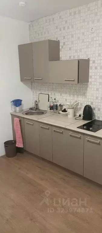 1-к кв. Свердловская область, Екатеринбург ул. Таватуйская, 1Г (37.4 ... - Фото 0