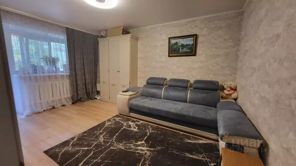 2-к кв. Брянская область, Карачев Октябрьская ул., 106 (53.0 м) - Фото 1