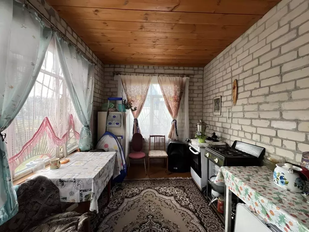 Дом в Челябинская область, Красноармейский муниципальный округ, с. ... - Фото 1