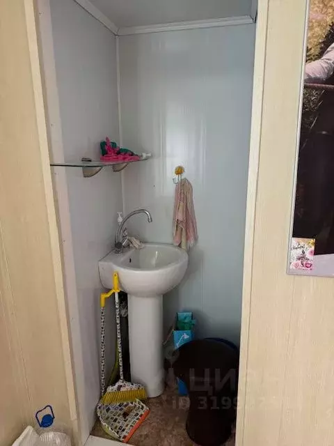 Помещение свободного назначения в Мурманская область, Апатиты ул. ... - Фото 1