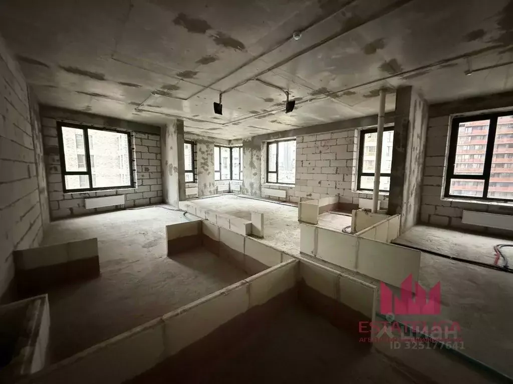 4-к кв. Москва ул. Эдуарда Стрельцова, 2к2 (136.0 м) - Фото 2