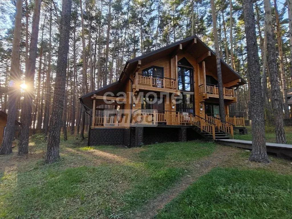 Дом в Свердловская область, Сысерть Красногорская ул., 31Бк1 (1000 м) - Фото 1