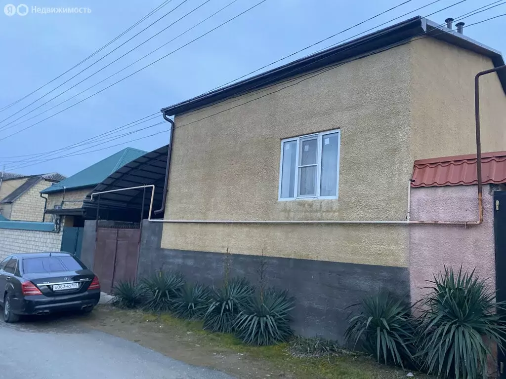 Дом в село Хазар, Центральная улица, 11 (120 м) - Фото 1