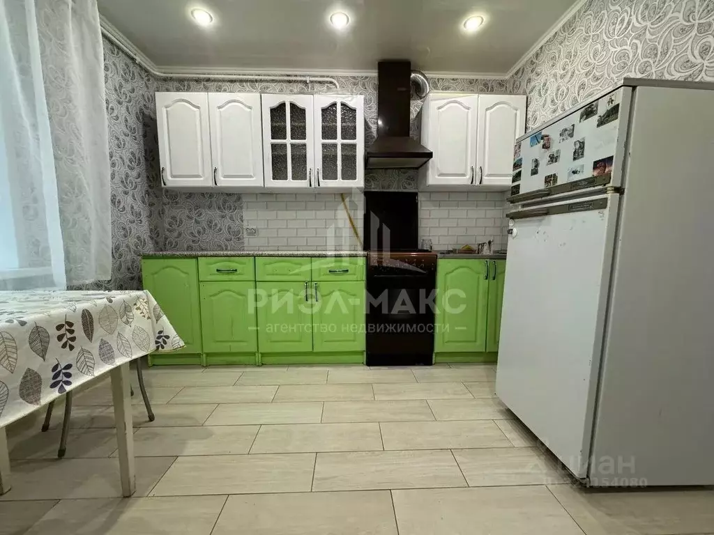 1-к кв. Брянская область, Брянск ул. Чернышевского, 12 (39.7 м) - Фото 1