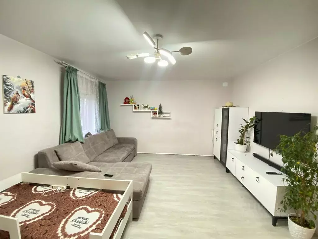 Дом в Удмуртия, Воткинск ул. Освобождения, 58 (60 м) - Фото 1